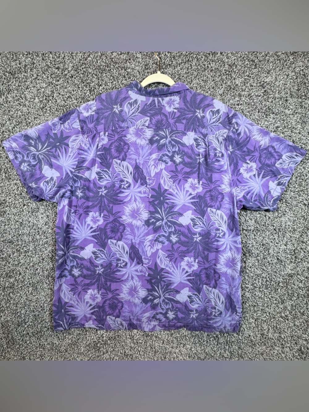 Tommy Bahama TCU Frogs 100% Silk Mens XXL Purple Hawaiian Button Up Shirt NCAA - Picture 3 of 8